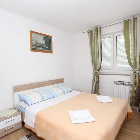 Stipe Apartment